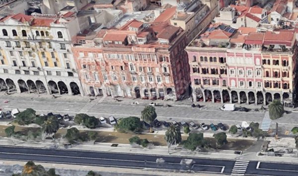 ufficio in vendita a Cagliari in zona Marina