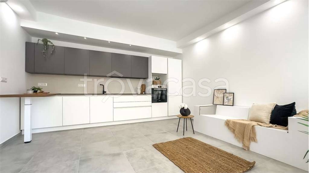 casa indipendente in vendita a Cagliari in zona Monte Mixi