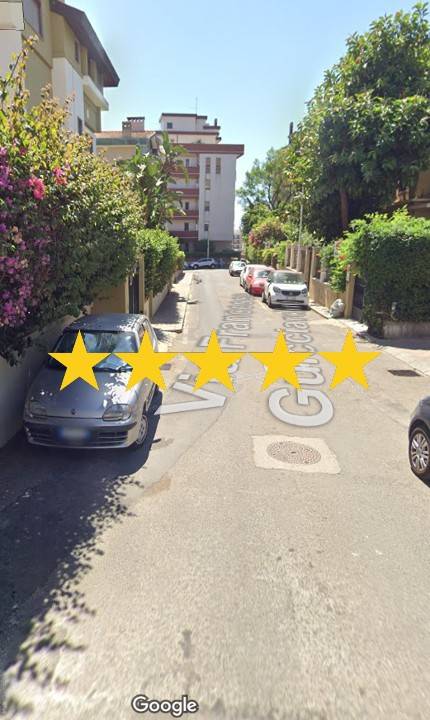 appartamento in vendita a Cagliari in zona Genneruxi