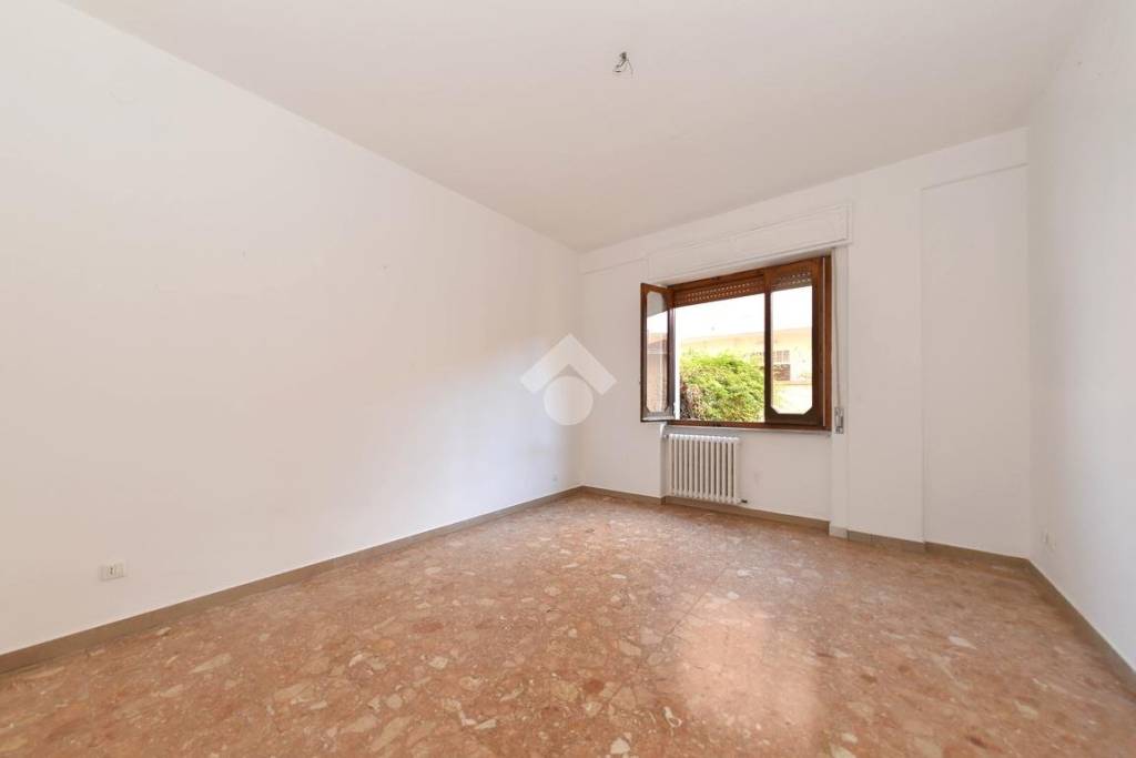 appartamento in vendita a Cagliari in zona Bonaria