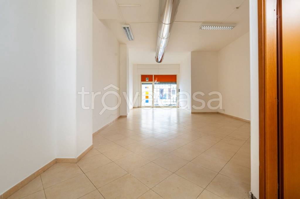 negozio in vendita a Cagliari in zona Sant'Avendrace