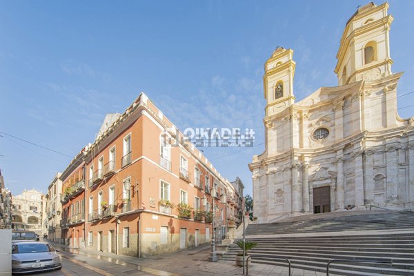 appartamento in vendita a Cagliari in zona Stampace/Punici