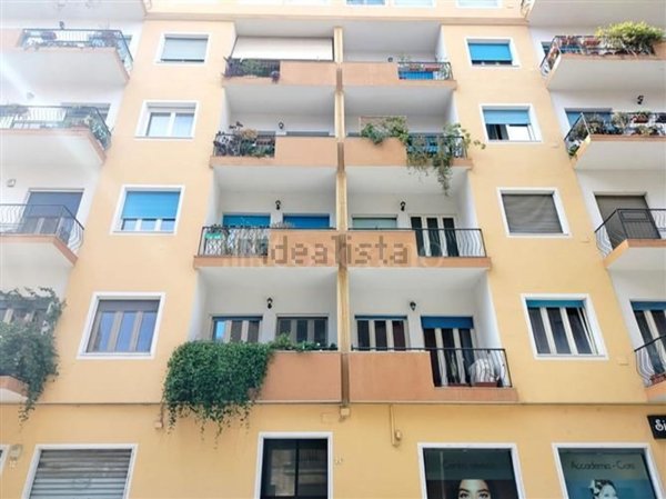 appartamento in vendita a Cagliari in zona Genneruxi