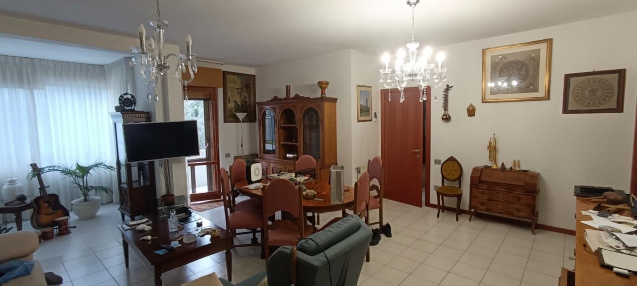 appartamento in vendita a Cagliari in zona Quartiere Europeo