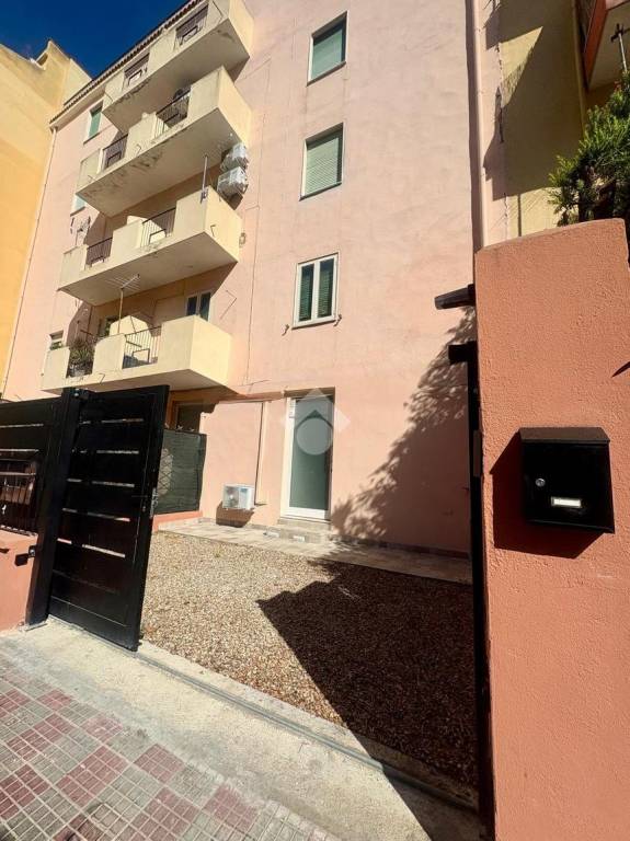appartamento in vendita a Cagliari in zona Is Mirrionis/San Michele