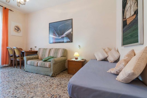 appartamento in vendita a Cagliari in zona Fonsarda / zona Giudici