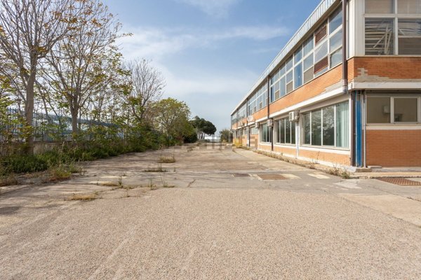 ufficio in vendita a Cagliari