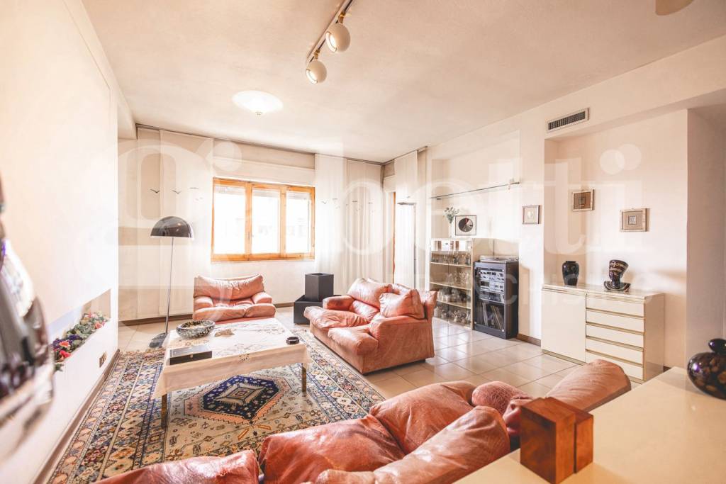 appartamento in vendita a Cagliari in zona Tuvixeddu/Tuvumannu