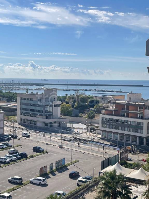 appartamento in vendita a Cagliari in zona Bonaria