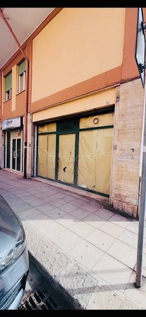 negozio in vendita a Cagliari in zona San Benedetto