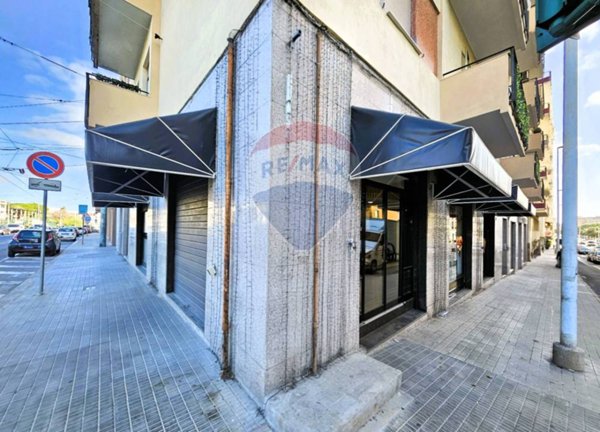 locale commerciale in vendita a Cagliari in zona Fonsarda / zona Giudici