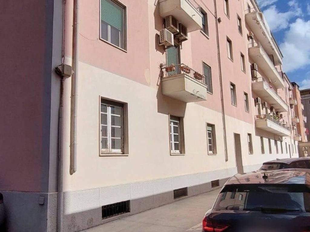 appartamento in vendita a Cagliari in zona San Benedetto
