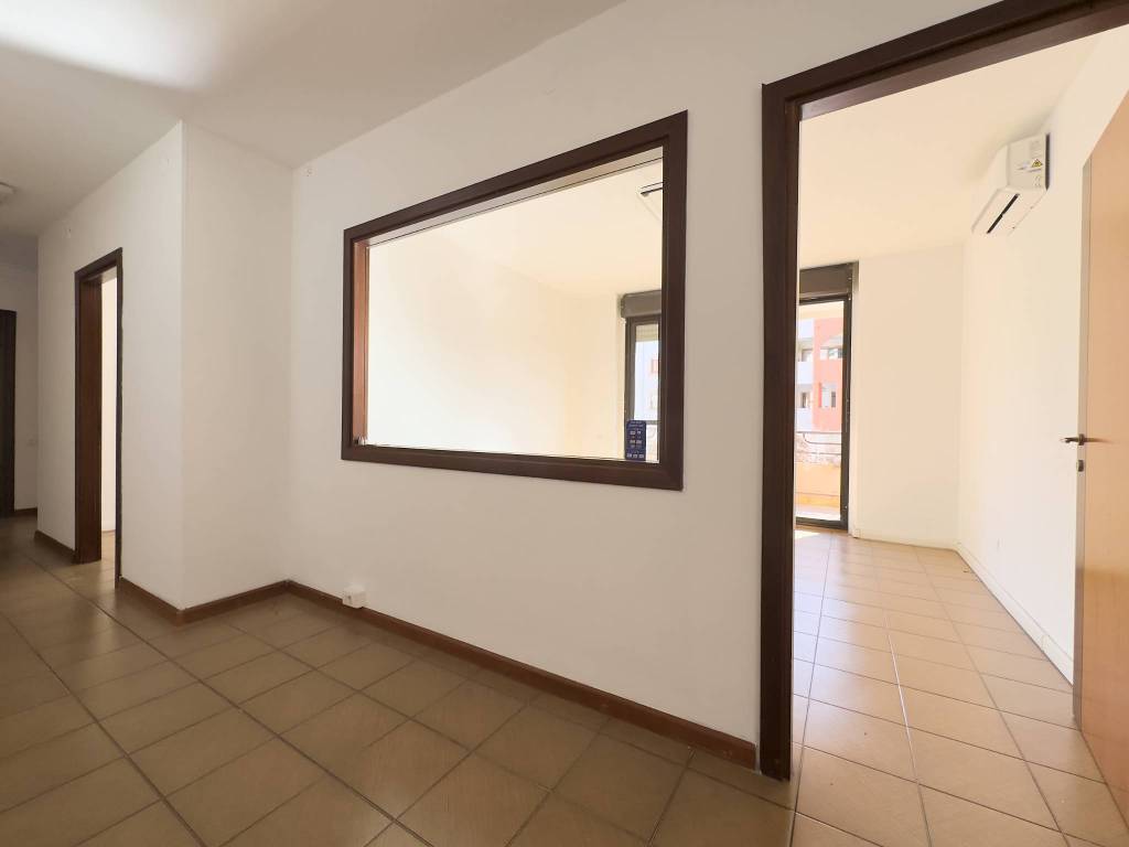 ufficio in vendita a Cagliari