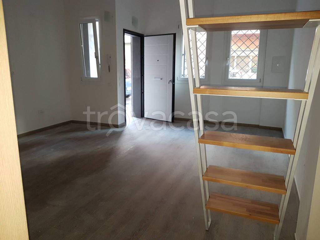 appartamento in vendita a Cagliari in zona Is Mirrionis/San Michele