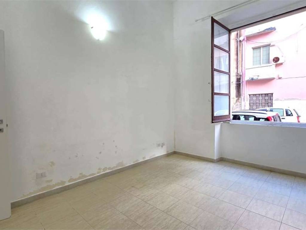 appartamento in vendita a Cagliari in zona San Benedetto
