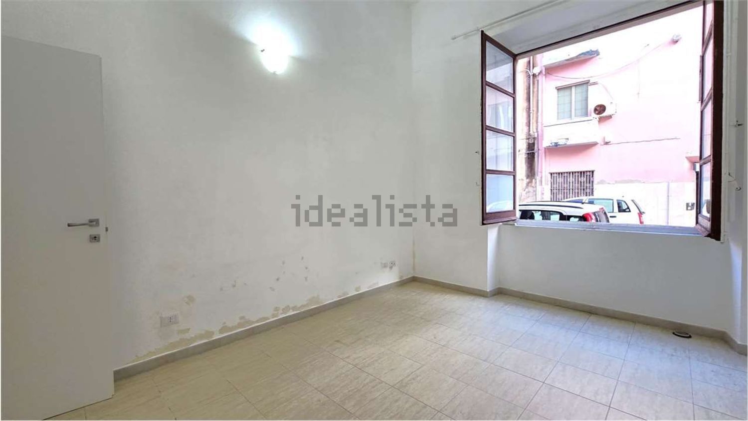 appartamento in vendita a Cagliari in zona San Benedetto