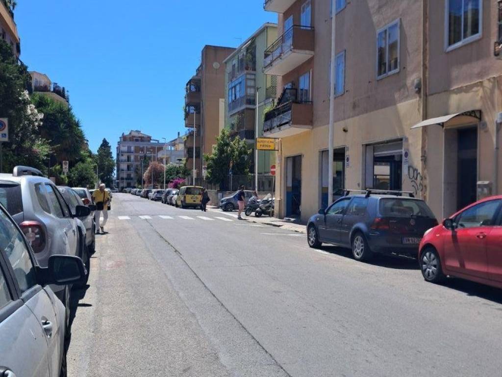 appartamento in vendita a Cagliari in zona Genneruxi