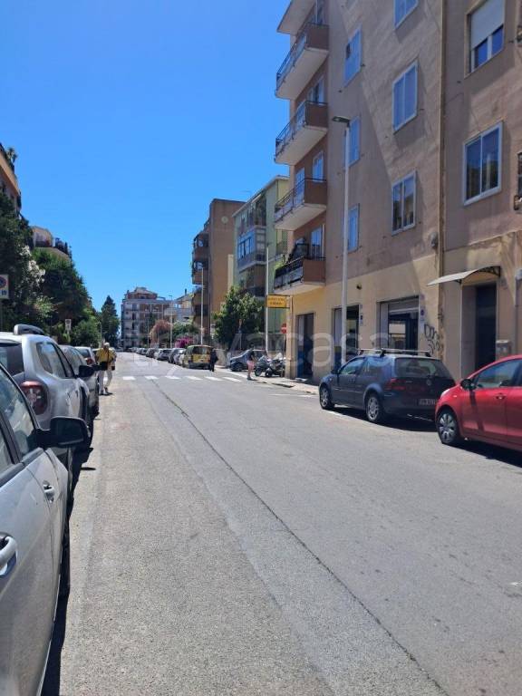 appartamento in vendita a Cagliari in zona Genneruxi
