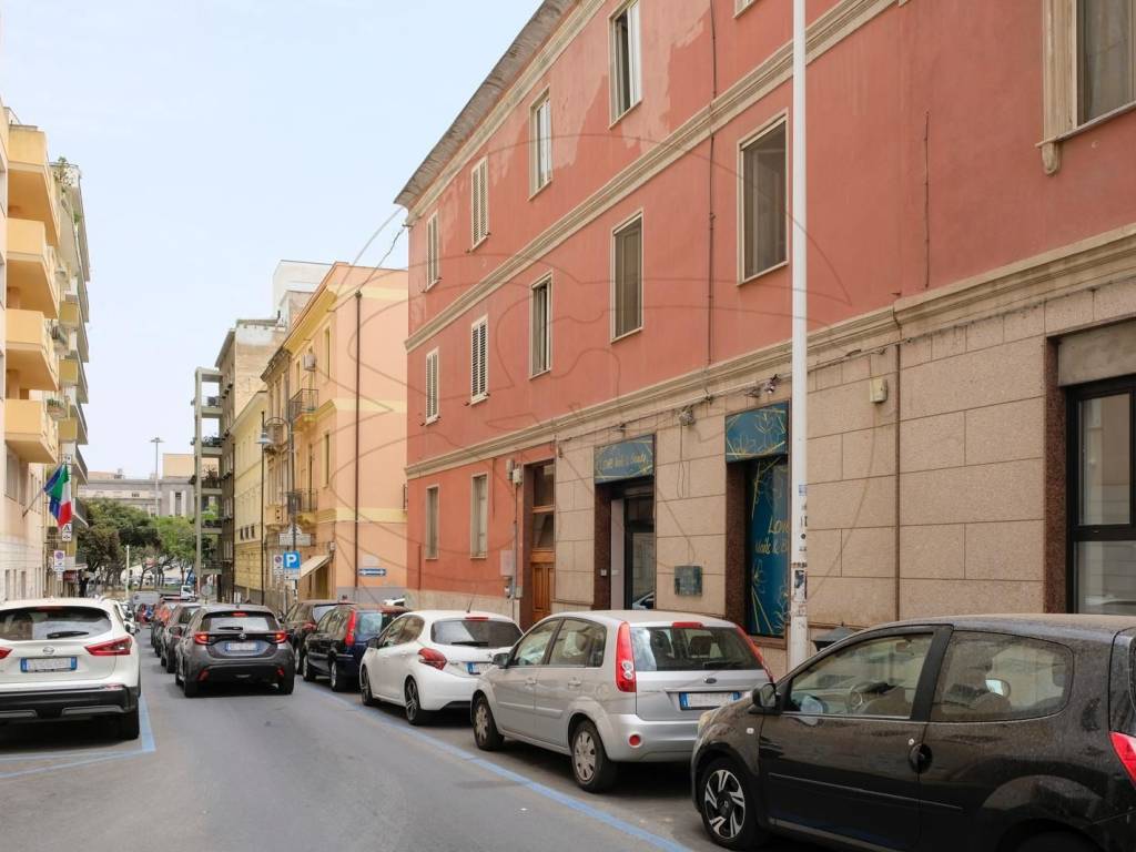 appartamento in vendita a Cagliari in zona Tribunale
