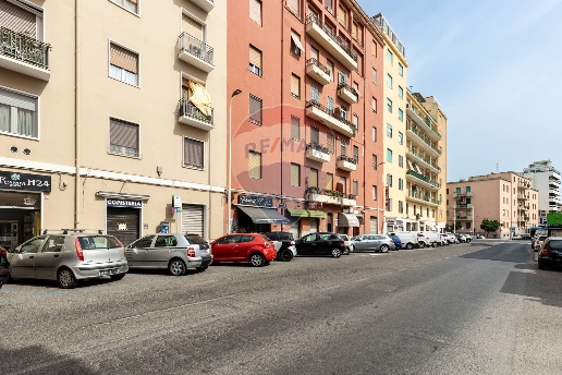 appartamento in vendita a Cagliari in zona San Benedetto