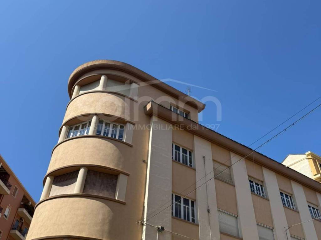 appartamento in vendita a Cagliari in zona Villanova