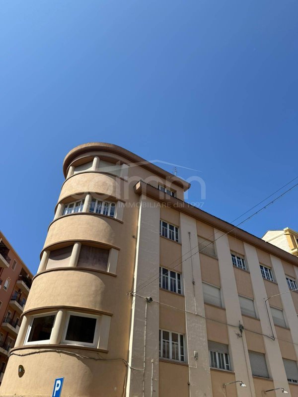 appartamento in vendita a Cagliari in zona Villanova