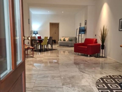 appartamento in vendita a Cagliari in zona Villanova