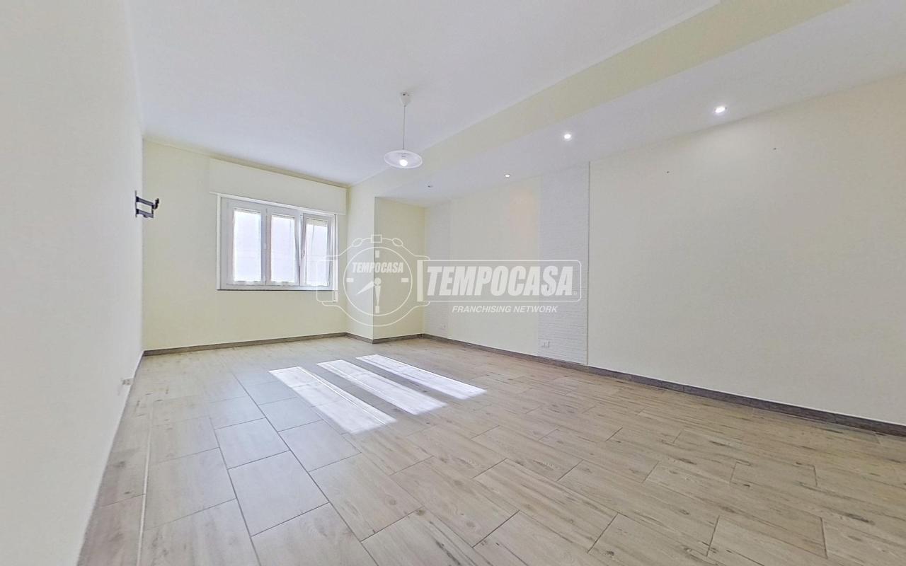 appartamento in vendita a Cagliari in zona Villanova