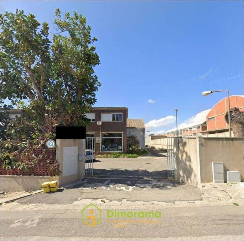 capannone in vendita a Cagliari