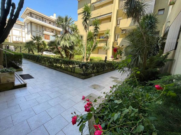 appartamento in vendita a Cagliari in zona Fonsarda / zona Giudici