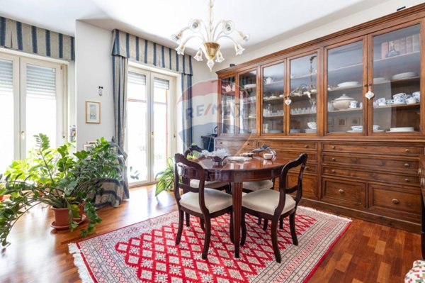 appartamento in vendita a Cagliari in zona Quartiere del Sole / La Palma