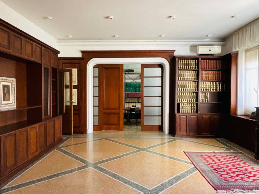 appartamento in vendita a Cagliari