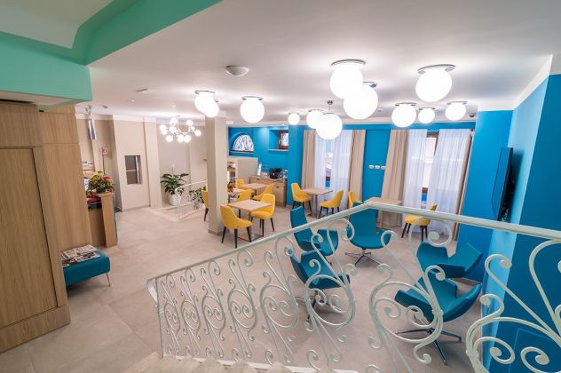 negozio in vendita a Cagliari in zona Marina