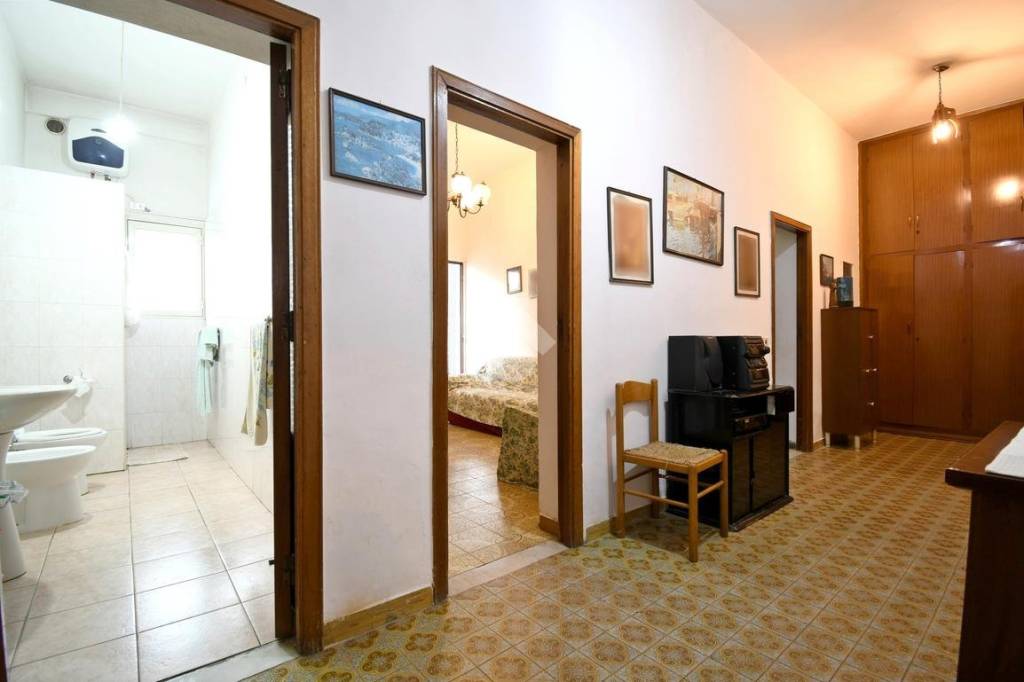 appartamento in vendita a Cagliari in zona Pirri