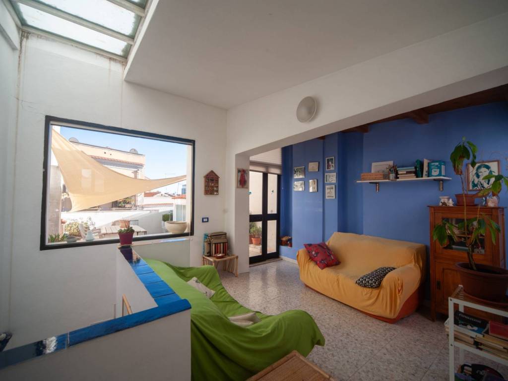 appartamento in vendita a Cagliari in zona Marina