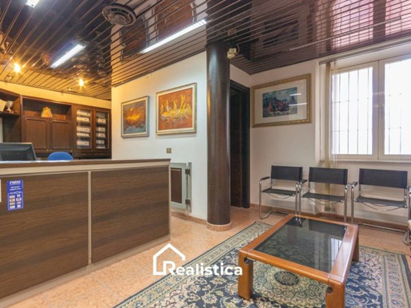 ufficio in vendita a Cagliari in zona Stampace/Punici