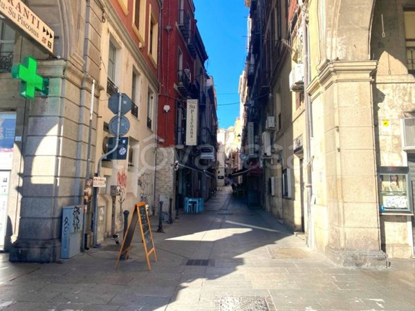 appartamento in vendita a Cagliari in zona Marina