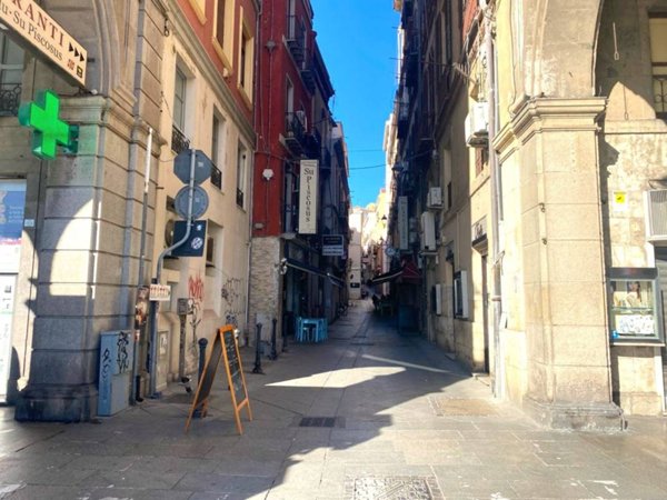 appartamento in vendita a Cagliari in zona Marina