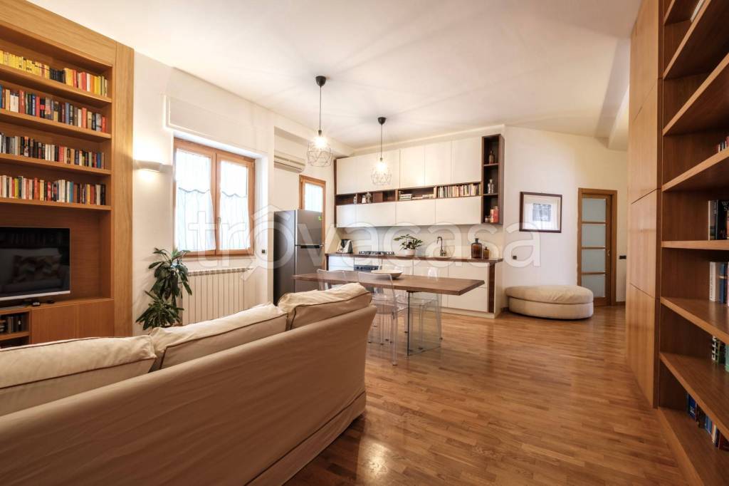 appartamento in vendita a Cagliari in zona San Benedetto