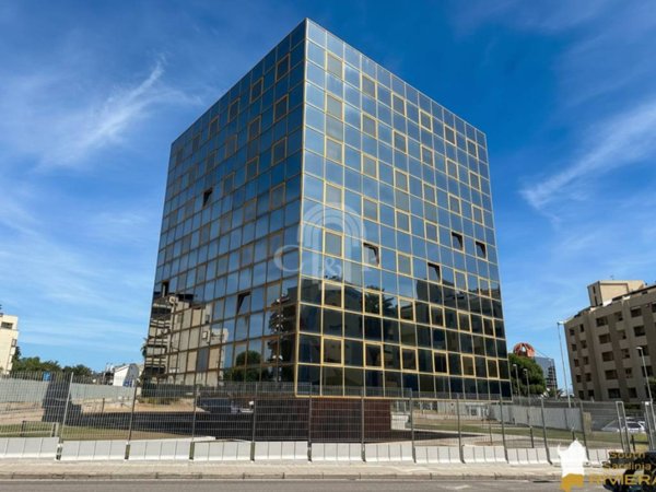 appartamento in vendita a Cagliari in zona Pirri