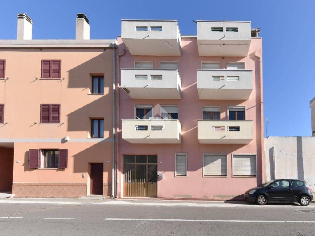 appartamento in vendita a Cagliari in zona Pirri