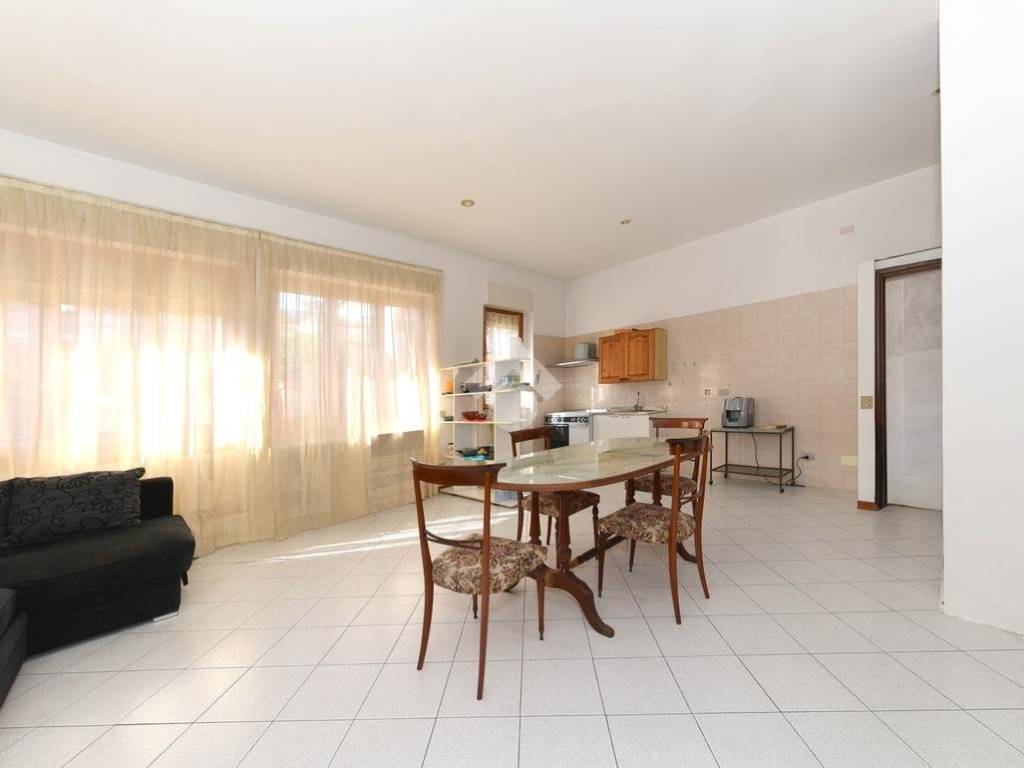 appartamento in vendita a Cagliari in zona Pirri