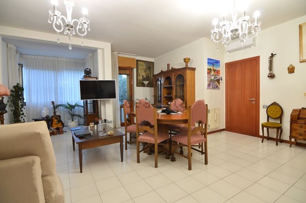 appartamento in vendita a Cagliari in zona Pirri