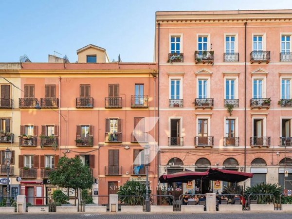 appartamento in vendita a Cagliari in zona Stampace/Punici