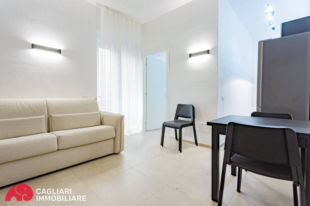 appartamento in vendita a Cagliari in zona Villanova