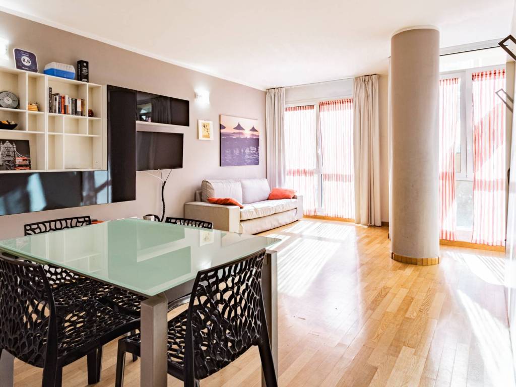 appartamento in vendita a Cagliari in zona Villanova