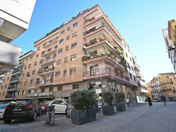 appartamento in vendita a Cagliari in zona Villanova