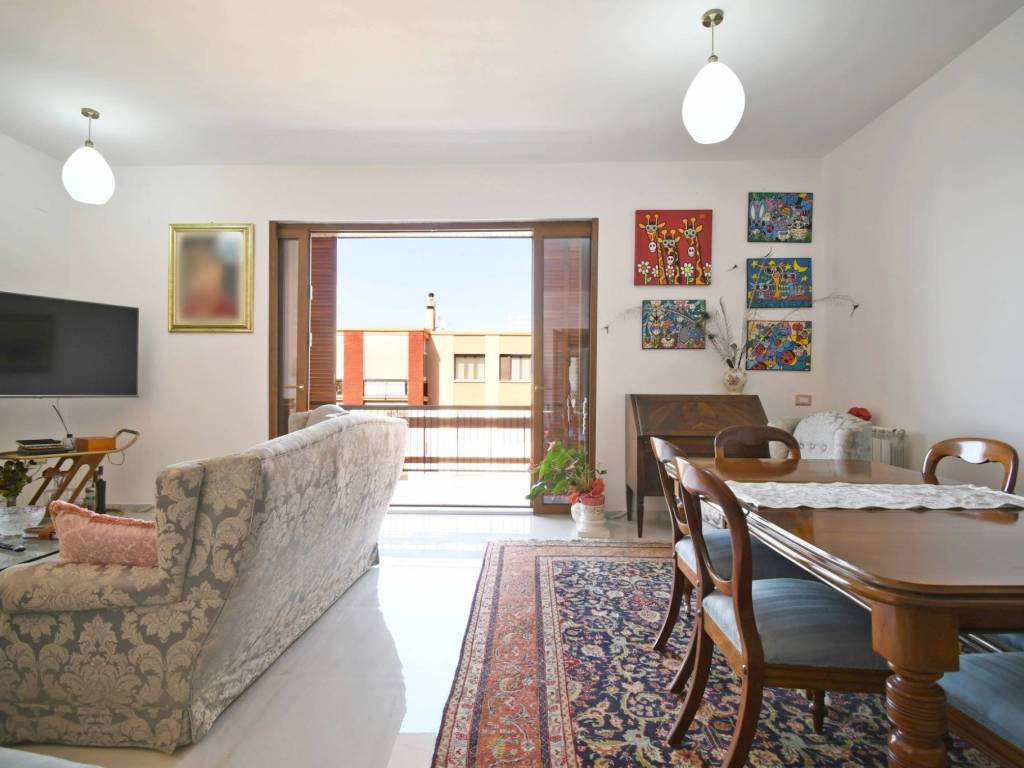 appartamento in vendita a Cagliari in zona Monte Urpinu