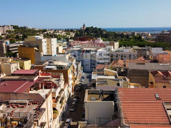appartamento in vendita a Cagliari in zona Tribunale