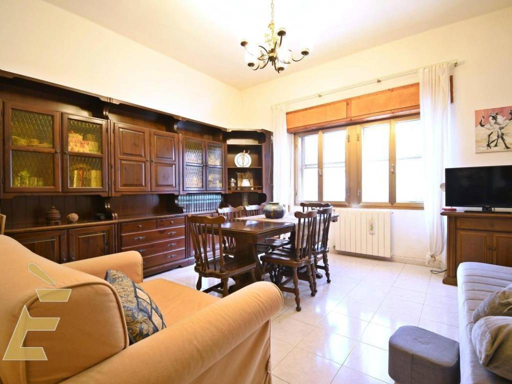 appartamento in vendita a Cagliari in zona Genneruxi